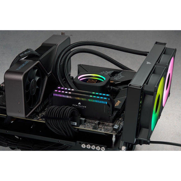 Corsair Dominator CMT32GX5M2B6400C32 memory module
