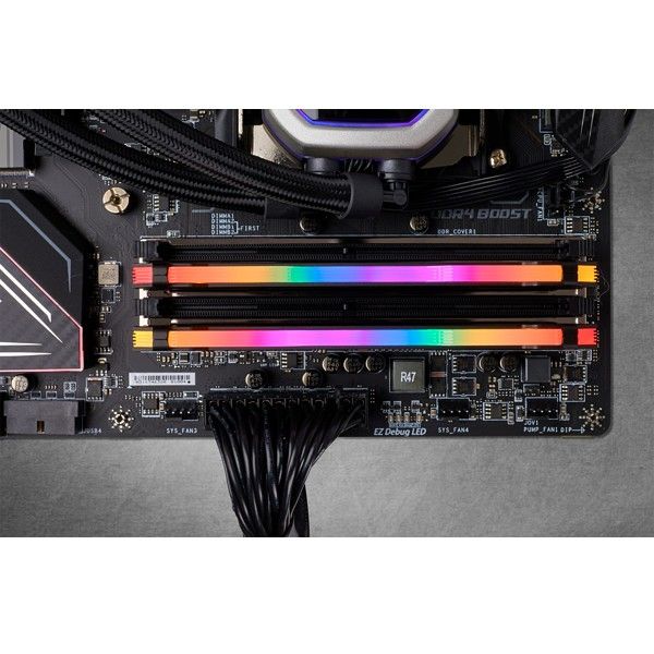 Corsair Vengeance RGB CMW16GX4M2C3600C18 memory module